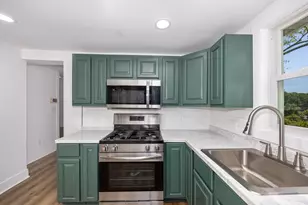 1071 Bristol Ave NW, Grand Rapids, MI 49504 - Photo 15