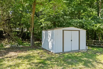 1071 Bristol Avenue NW, Grand Rapids, MI 49504 - Photo 37