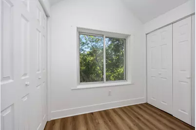1071 Bristol Avenue NW, Grand Rapids, MI 49504 - Photo 25
