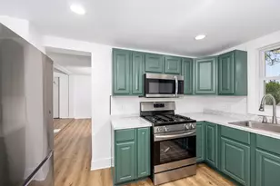 1071 Bristol Ave NW, Grand Rapids, MI 49504 - Photo 13
