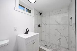 1071 Bristol Ave NW, Grand Rapids, MI 49504 - Photo 31
