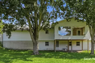 1555 Spaulding Ave SE, Grand Rapids, MI 49546 - Photo 37