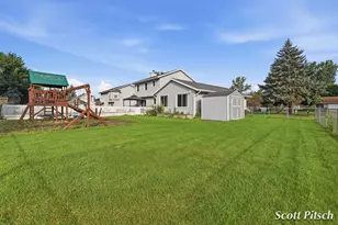 2576 Mapleview St SE, Kentwood, MI 49508 - Photo 47