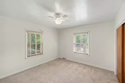 1220 SE Sylvan Avenue SE, Grand Rapids, MI 49506 - Photo 7