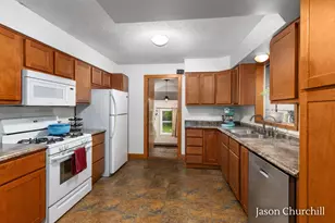 170 St Johns St, Freeport, MI 49325 - Photo 9
