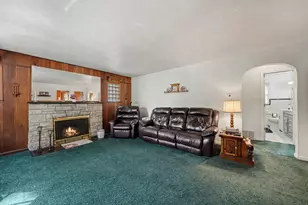 2 S Fairview Ave, Niles, MI 49120 - Photo 3