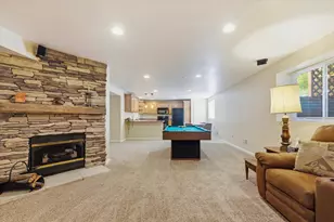 7057 Maplelawn Dr, Ypsilanti, MI 48197 - Photo 33
