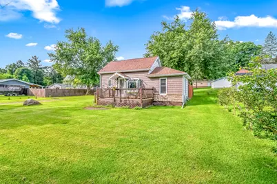 206 Bowman Street, Jonesville, MI 49250 - Photo 3