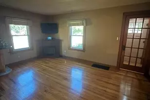 500 Fulton Ave, Grand Haven, MI 49417 - Photo 9