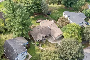 2108 Brook Trails Ct SE, Grand Rapids, MI 49508 - Photo 31