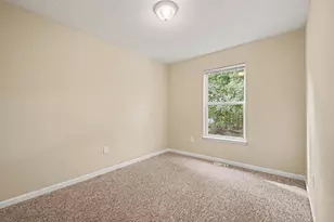 310 Fox St SW, Grand Rapids, MI 49507 - Photo 11