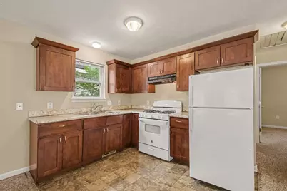 310 Fox Street SW, Grand Rapids, MI 49507 - Photo 9