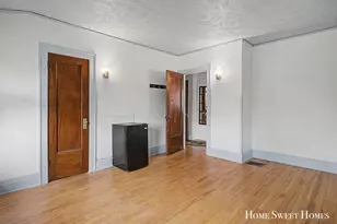 1259 Sherman St SE, Grand Rapids, MI 49506 - Photo 23