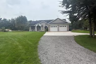 18635 112th Ave, Nunica, MI 49448 - Photo 1