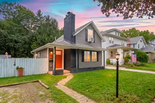 88 Latta St, Battle Creek, MI 49017 - Photo 1