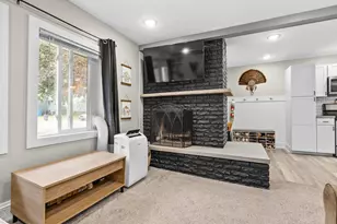 88 Latta St, Battle Creek, MI 49017 - Photo 5