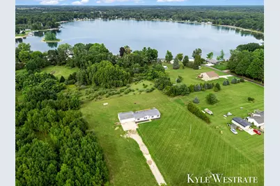 13745 Steffensen Street NE, Gowen, MI 49326 - Photo 39