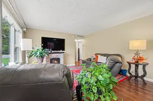 3010 Range St, Kalamazoo, MI 49004 - Photo 7