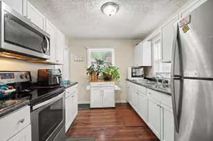 3010 Range St, Kalamazoo, MI 49004 - Photo 9