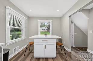 723 Maridell Ave NW, Grand Rapids, MI 49504 - Photo 15