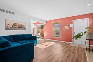 174 Commons Cir, Saline, MI 48176 - Photo 15