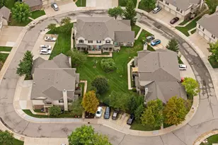 174 Commons Cir, Saline, MI 48176 - Photo 7