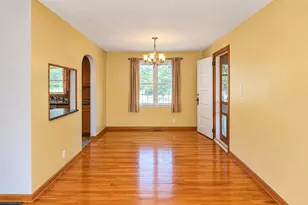 14751 Michigan Ave, Marshall, MI 49068 - Photo 7