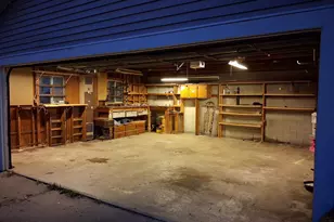 631 Campbell St, Flint, MI 48507 - Photo 23