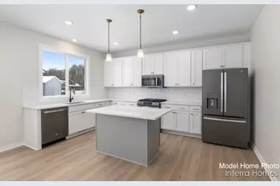 2181 Emerald Shore Circle NE, Grand Rapids, MI 49505 - Photo 7