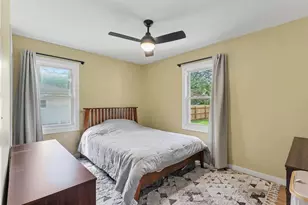 2429 Linda Ave SE, Grand Rapids, MI 49546 - Photo 21