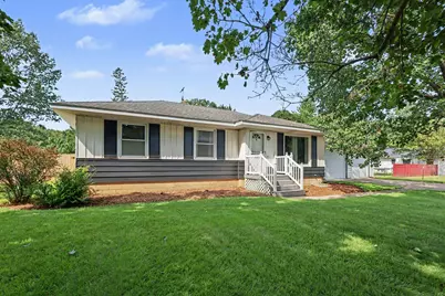 2429 Linda Avenue SE, Grand Rapids, MI 49546 - Photo 1