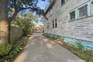 2405 Howden St, Muskegon Heights, MI 49444 - Photo 27