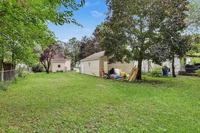 251 Crown Street SW, Wyoming, MI 49548 - Photo 21