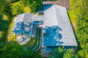 2500 Roncy Rd, Benton Harbor, MI 49022 - Photo 7