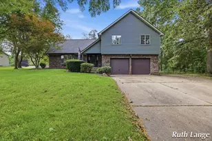 247 Trickovic Ln, Battle Creek, MI 49014 - Photo 1