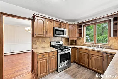 247 Trickovic Lane, Battle Creek, MI 49014 - Photo 15