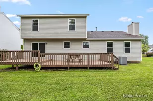 2251 Yorktown Dr SE, Kentwood, MI 49508 - Photo 27