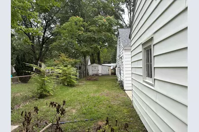 1362 E Summit Avenue, Muskegon, MI 49444 - Photo 13