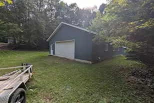 15215 Hanna Ave NE, Cedar Springs, MI 49319 - Photo 9