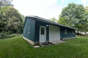 15215 Hanna Ave NE, Cedar Springs, MI 49319 - Photo 7