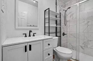 70 Kelley Ave, Battle Creek, MI 49017 - Photo 17