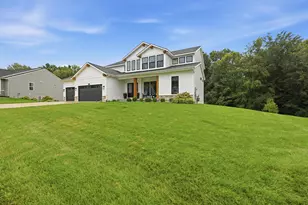 9336 Sunset Ridge Dr NE, Rockford, MI 49341 - Photo 5