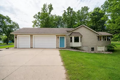 8421 Trail Blazer Drive SE, Byron Center, MI 49315 - Photo 39