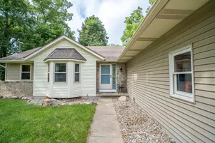 8421 Trail Blazer Dr SE, Byron Center, MI 49315 - Photo 3