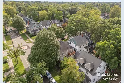 1355 Sigsbee Street SE, Grand Rapids, MI 49506 - Photo 37