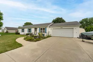 54241 Ridgeview Cir, Paw Paw, MI 49079 - Photo 31