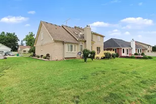 23853 Joey Dr, Brownstown, MI 48134 - Photo 35
