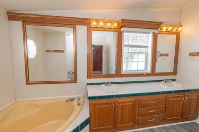 69205 Garver Lake Road #18, Edwardsburg, MI 49112 - Photo 17