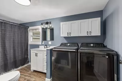 9915 Perry Street, Zeeland, MI 49464 - Photo 13