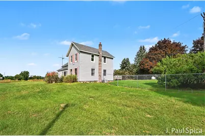 2235 17 Mile Road, Kent City, MI 49330 - Photo 33